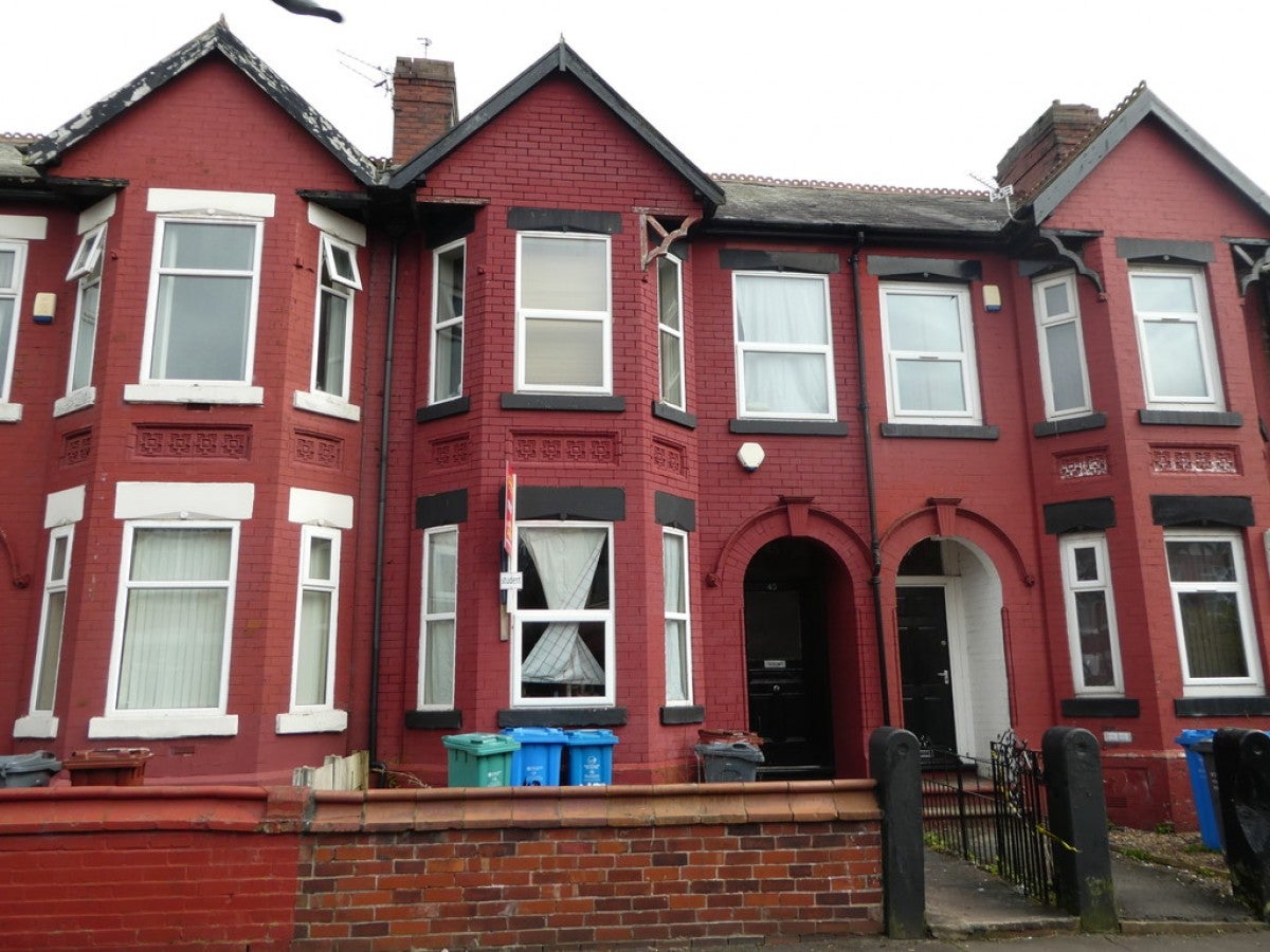 House Upper Kent Road in Manchester