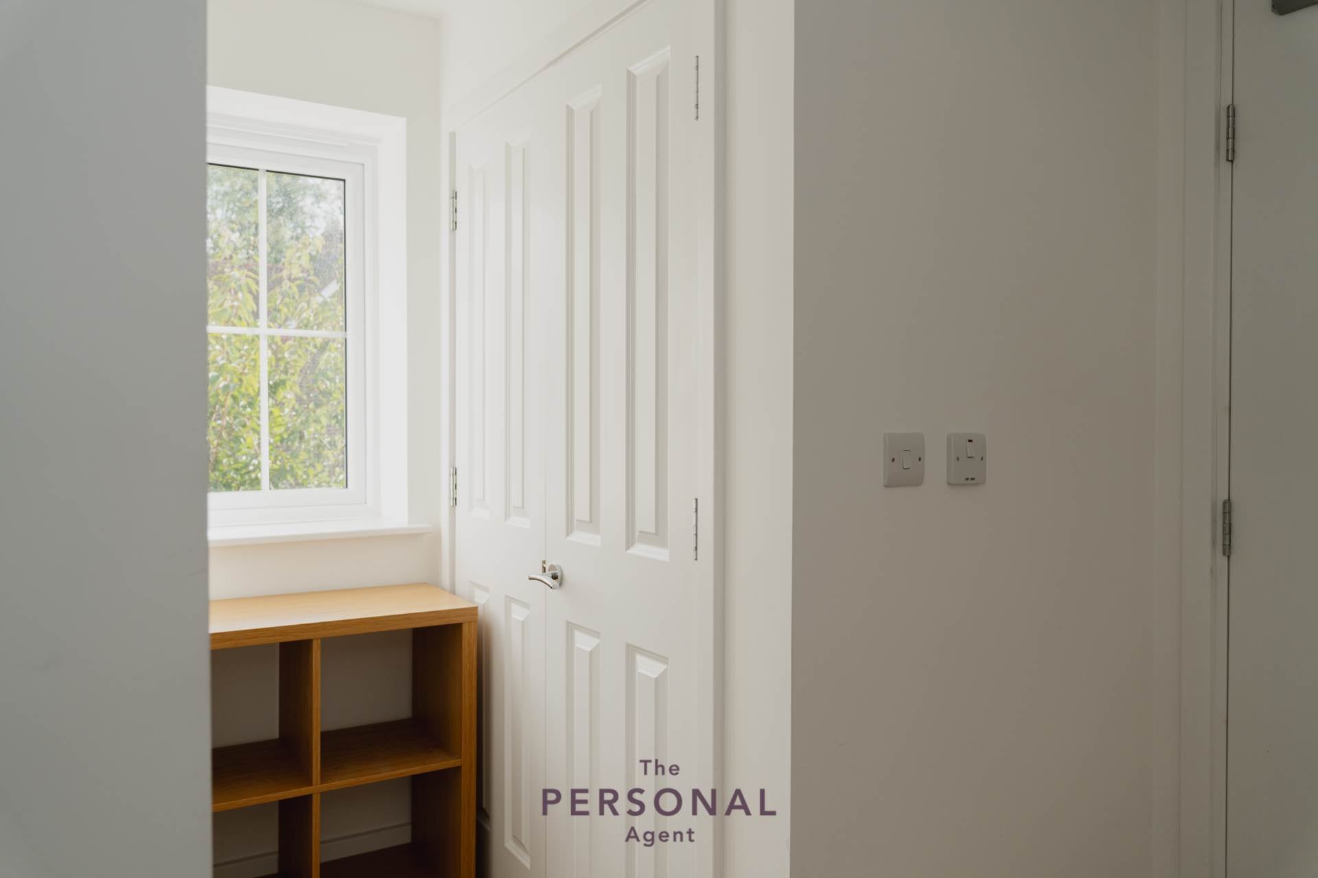 Flat Hayton Crescent in Reigate and Banstead