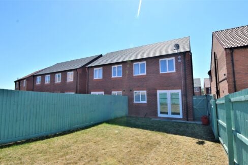 House Romulus Way in Nuneaton and Bedworth