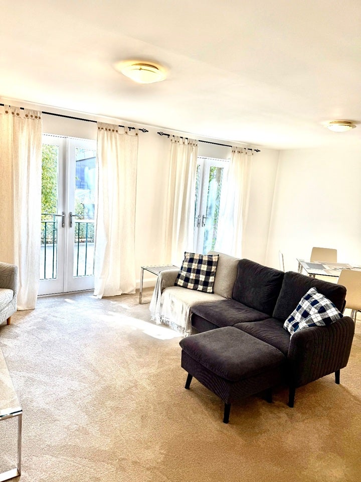 Flat Durward Street in Greater London