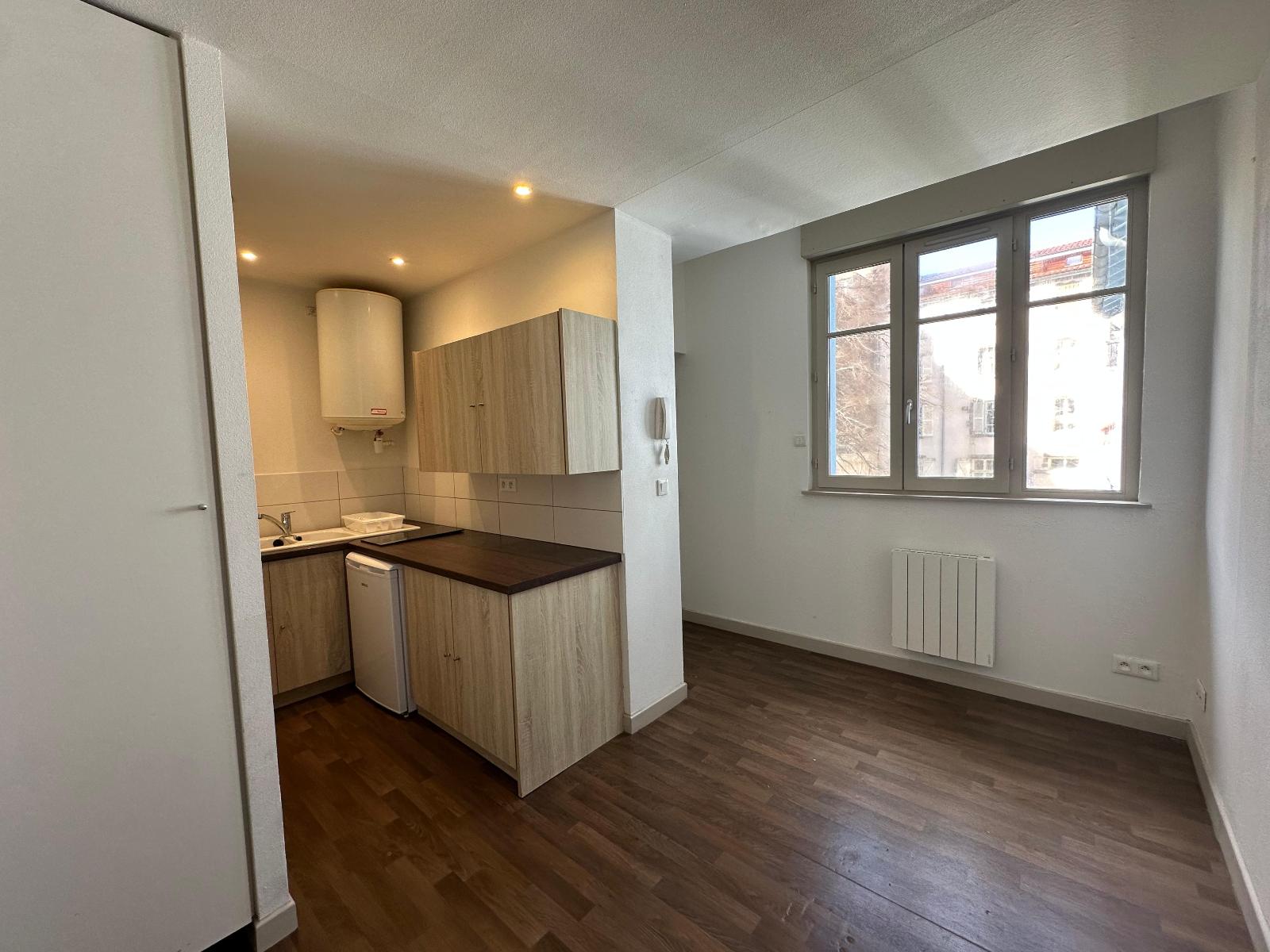 Flat Boulevard Jacques Bingen in Clermont-Ferrand