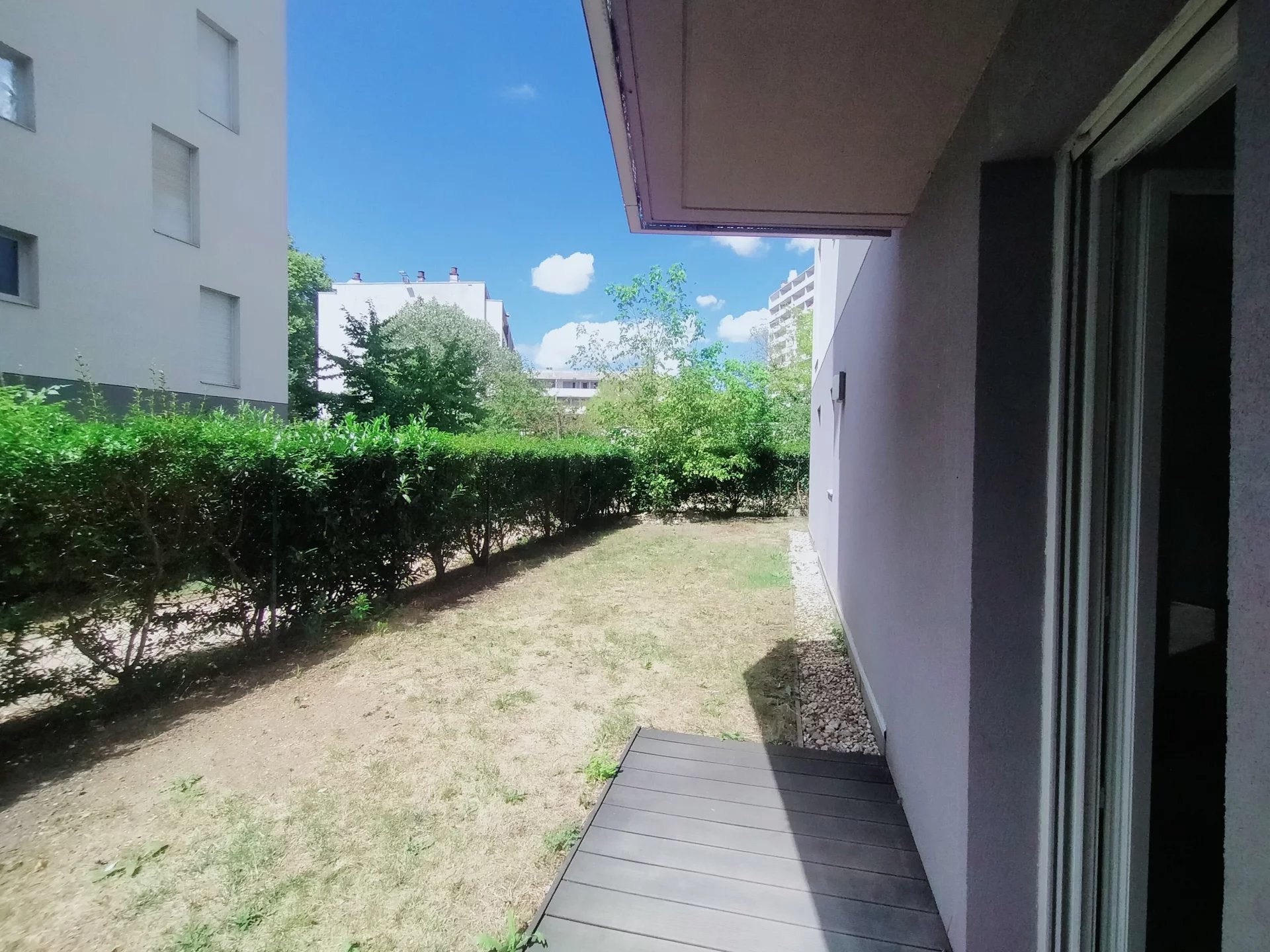 Flat Rue Maryse Bastié in Lyon