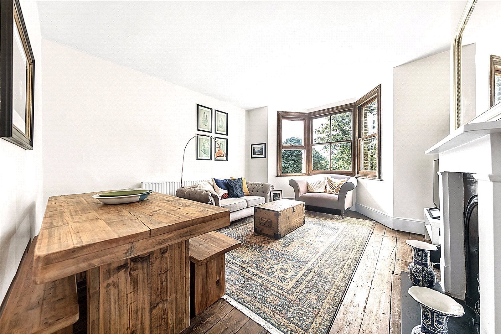 Flat Tierney Road in Greater London