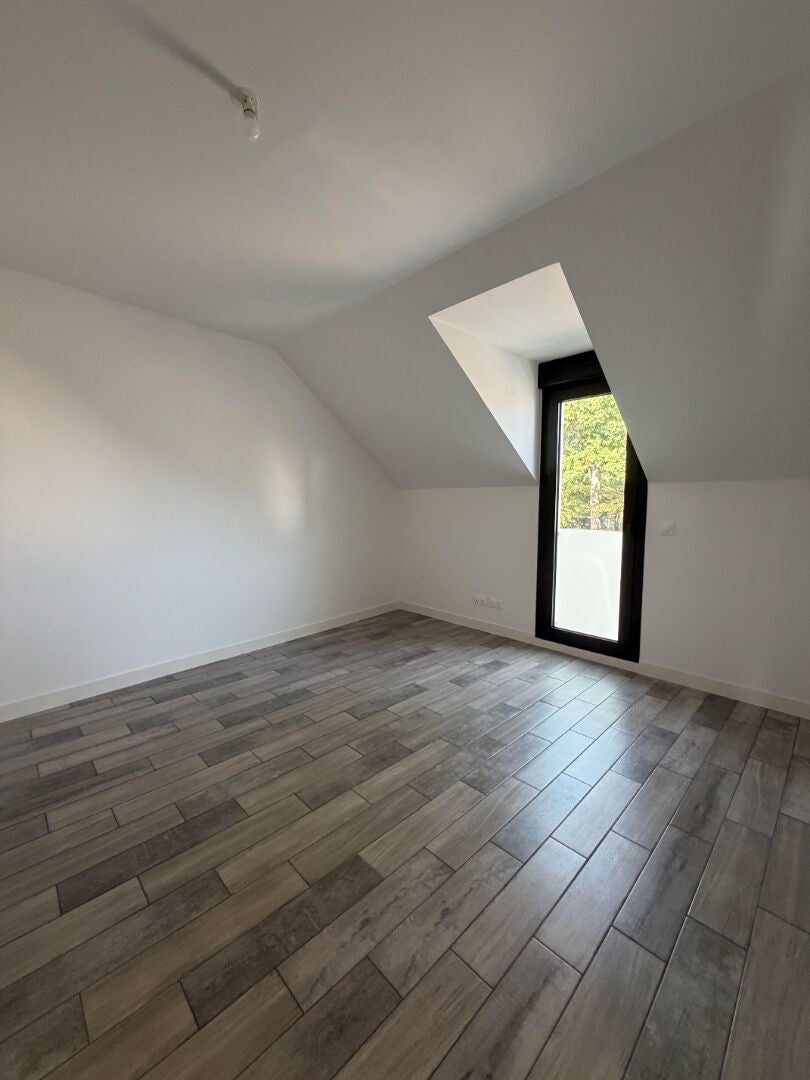Flat Rue de Pontault in Ozoir-la-Ferrière