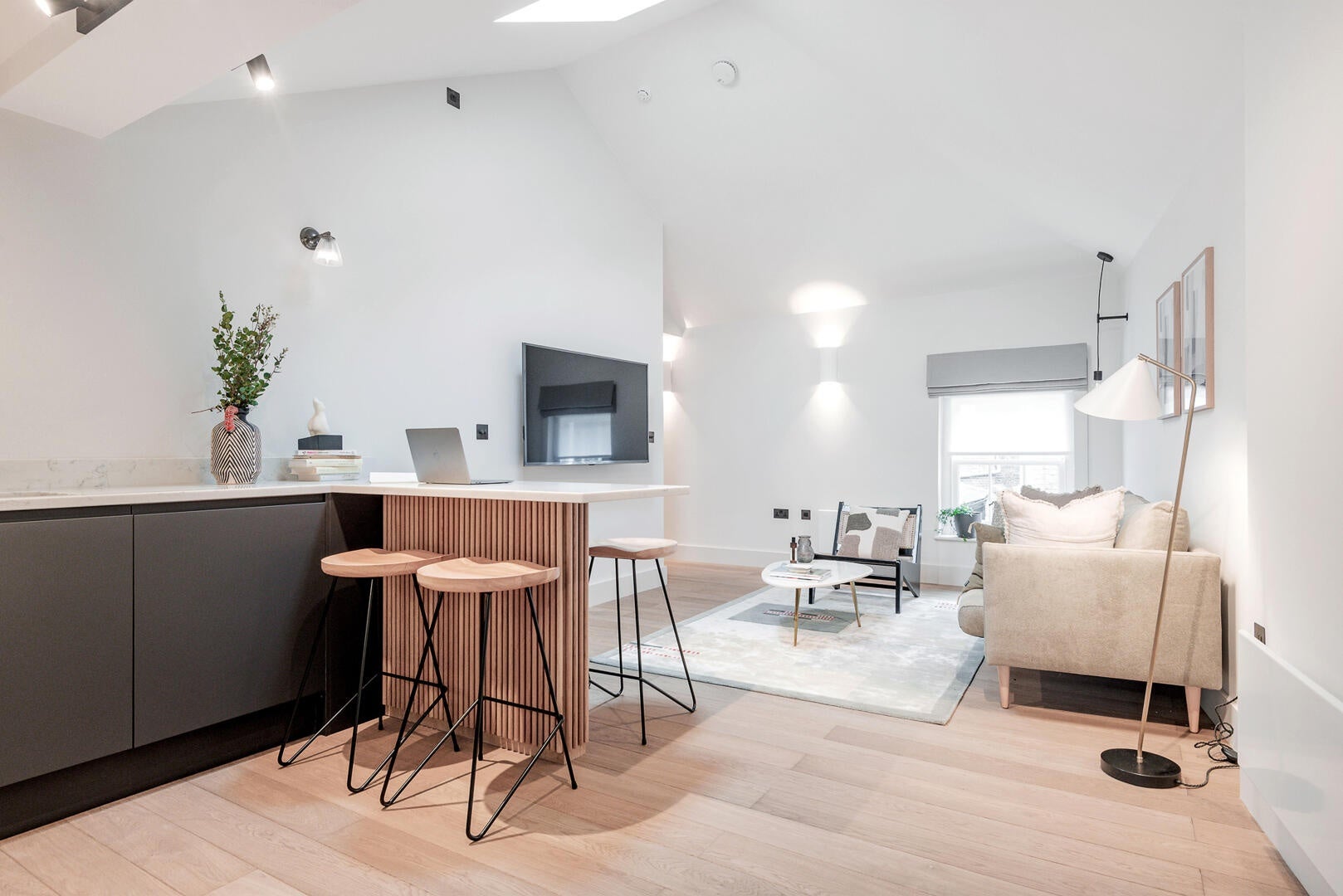 Flat Arlington Road in Greater London
