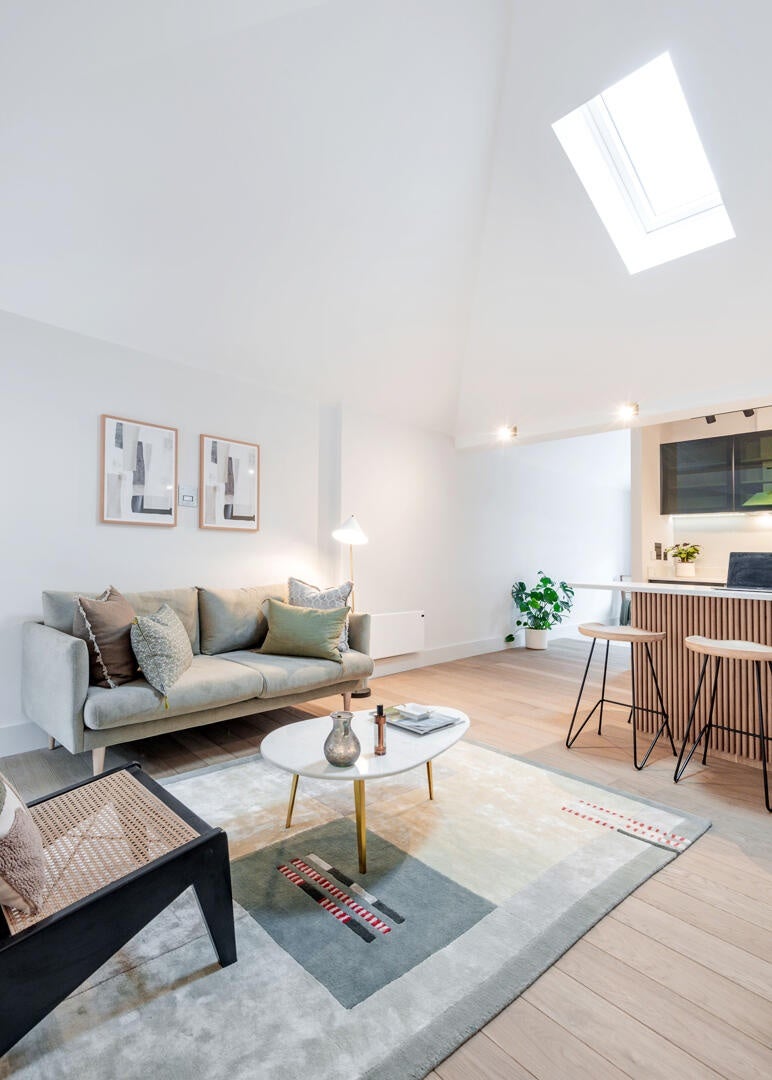 Flat Arlington Road in Greater London