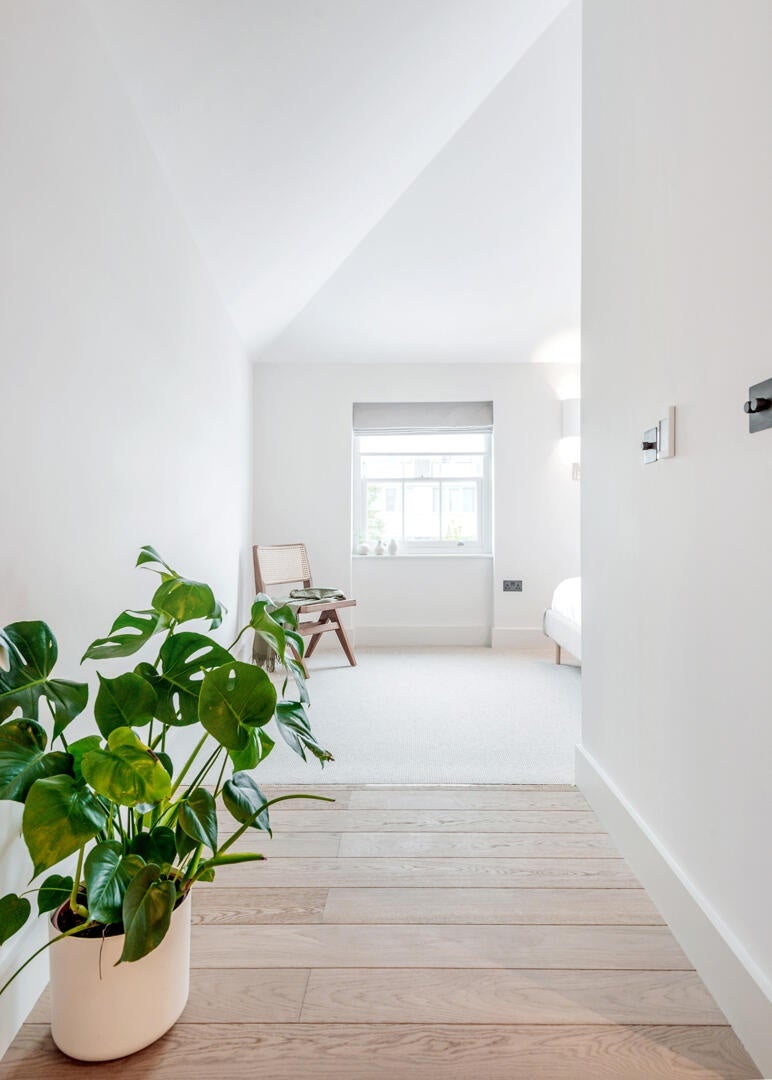 Flat Arlington Road in Greater London