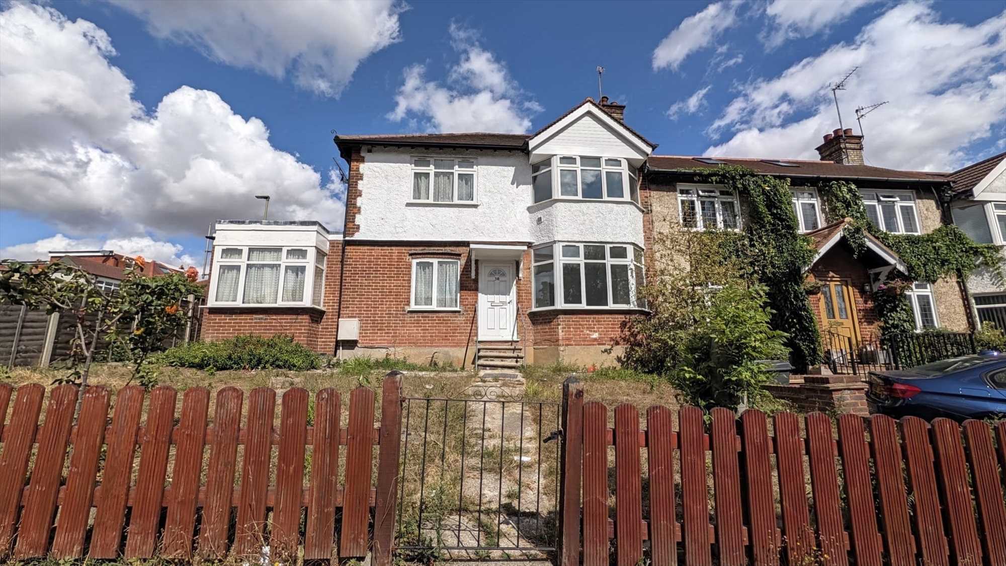 House Longmore Avenue in Greater London