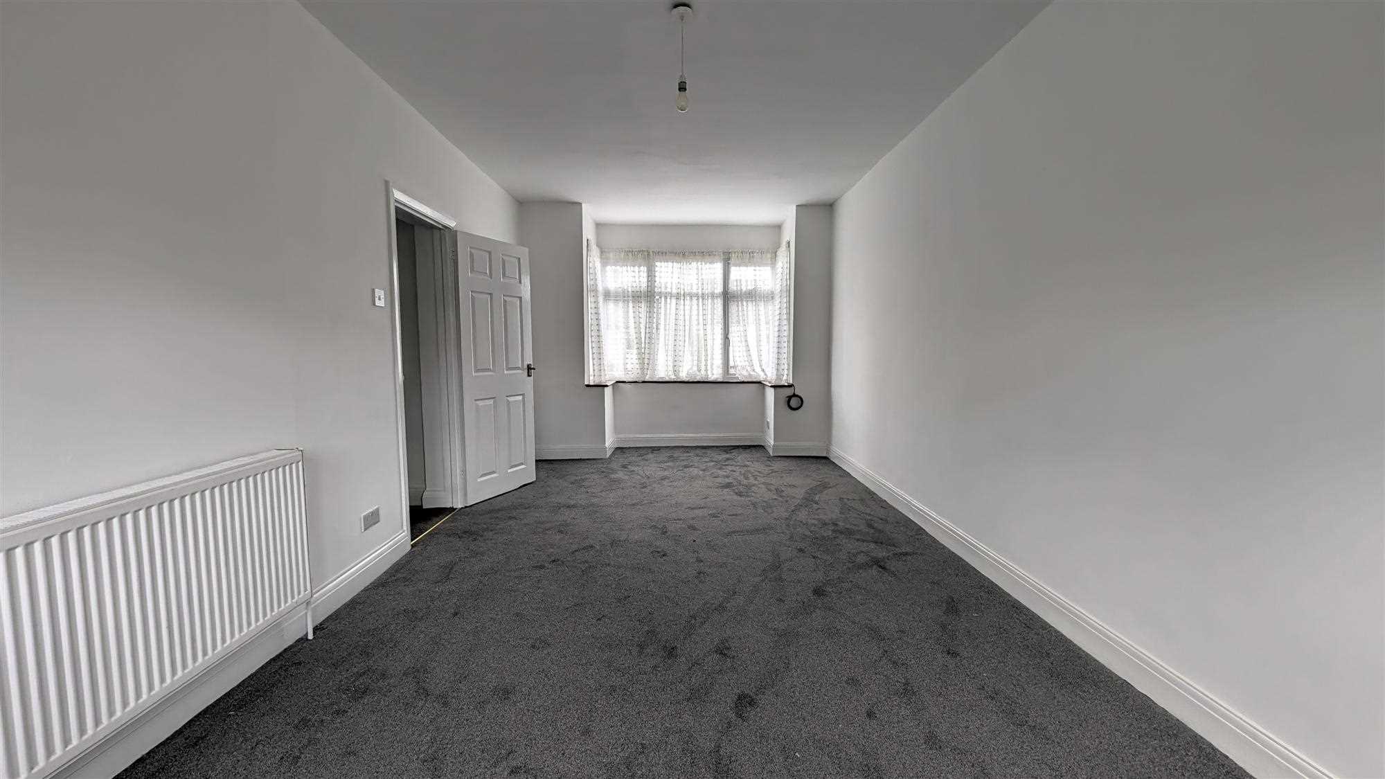 House Longmore Avenue in Greater London