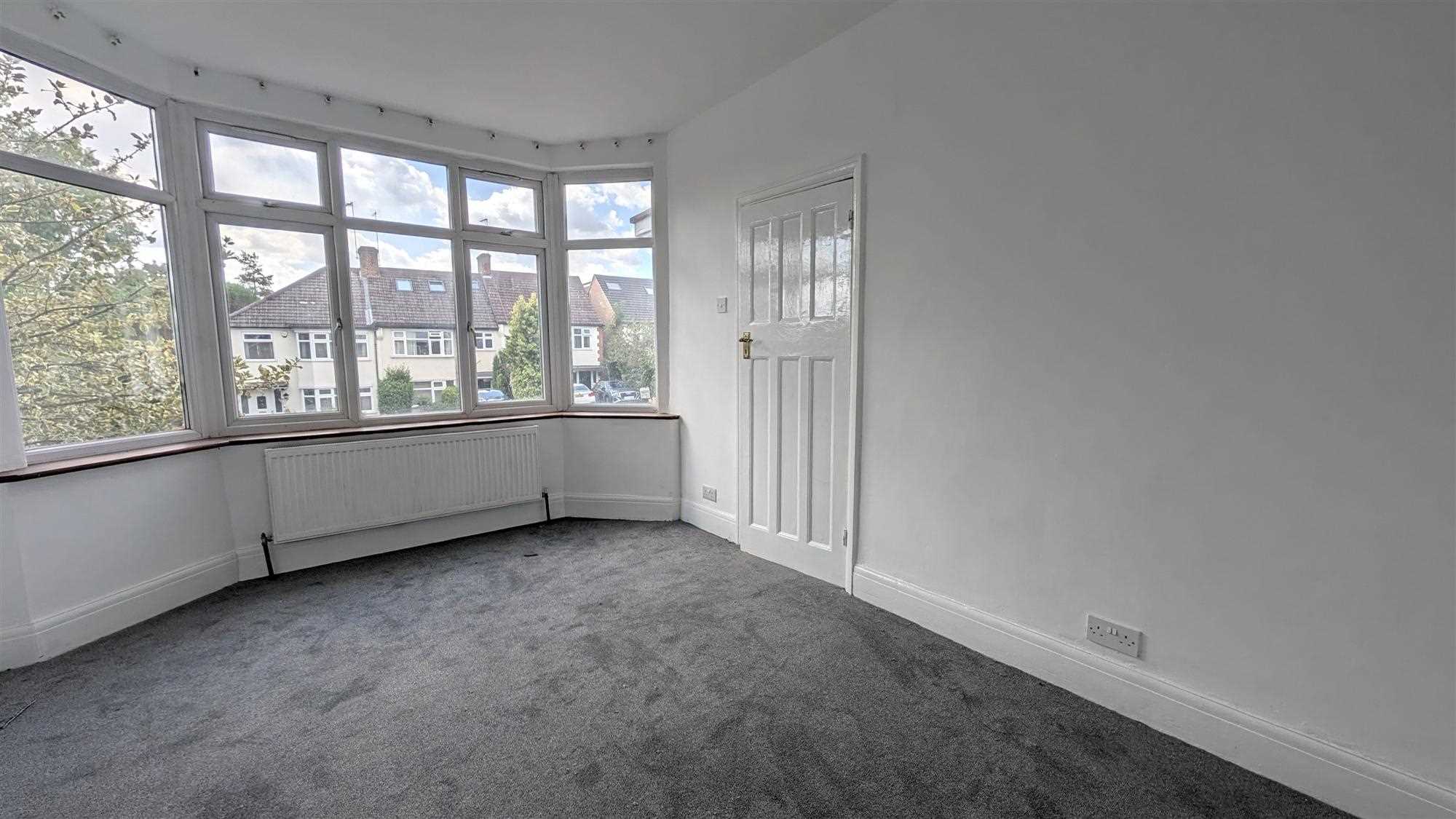 House Longmore Avenue in Greater London