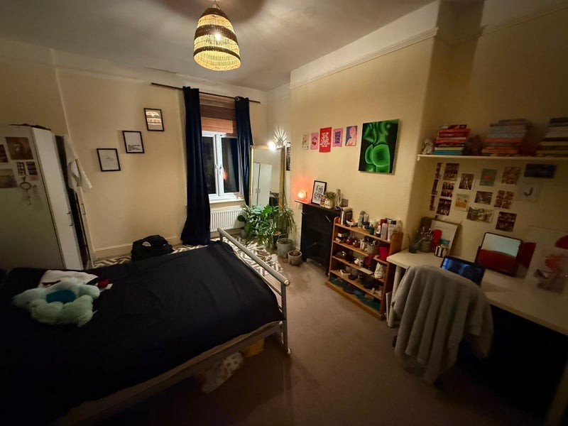 Room Goulden Road in Manchester