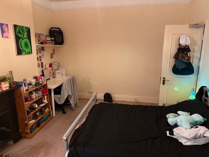 Room Goulden Road in Manchester