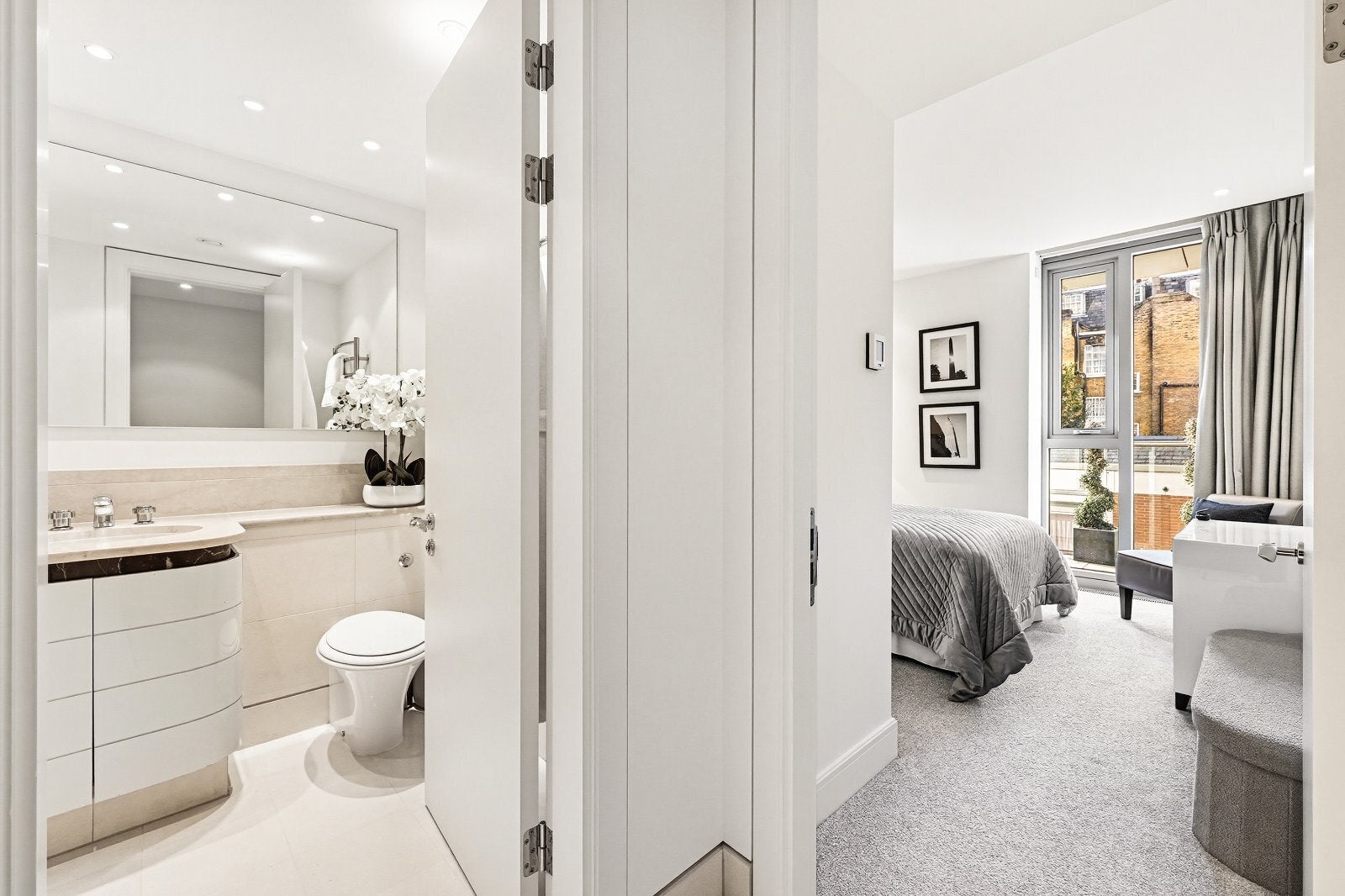 Flat Knightsbridge in City of Westminster
