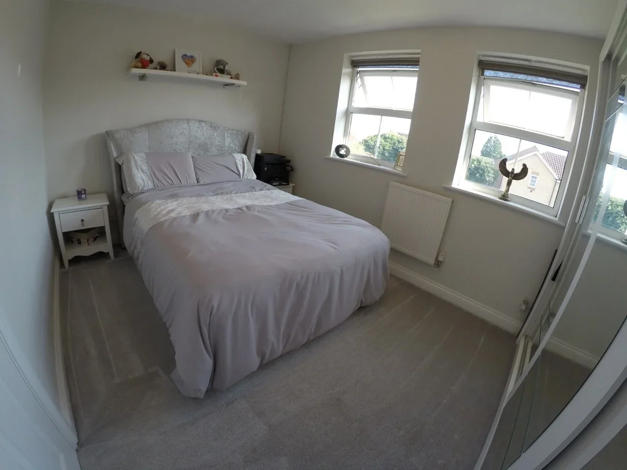 House Wraysbury Close in Luton