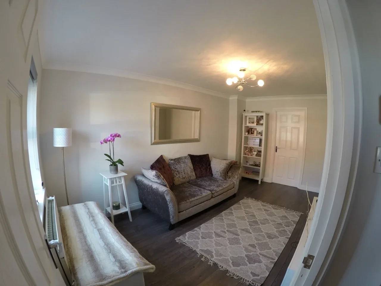 House Wraysbury Close in Luton