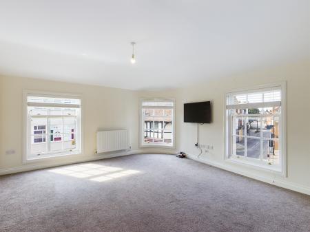 Flat New Street in Basingstoke and Deane