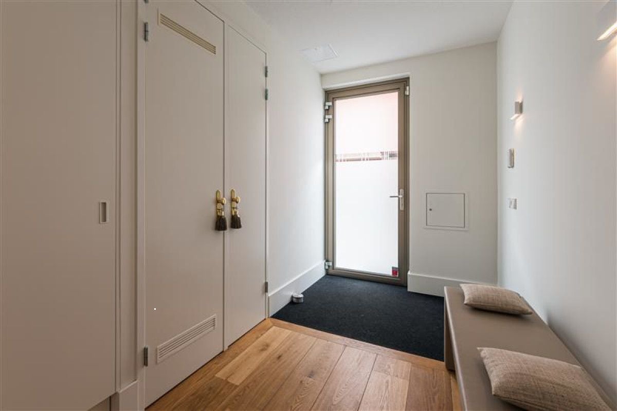 Woning te huur: Rosy Wertheimstraat, Amsterdam