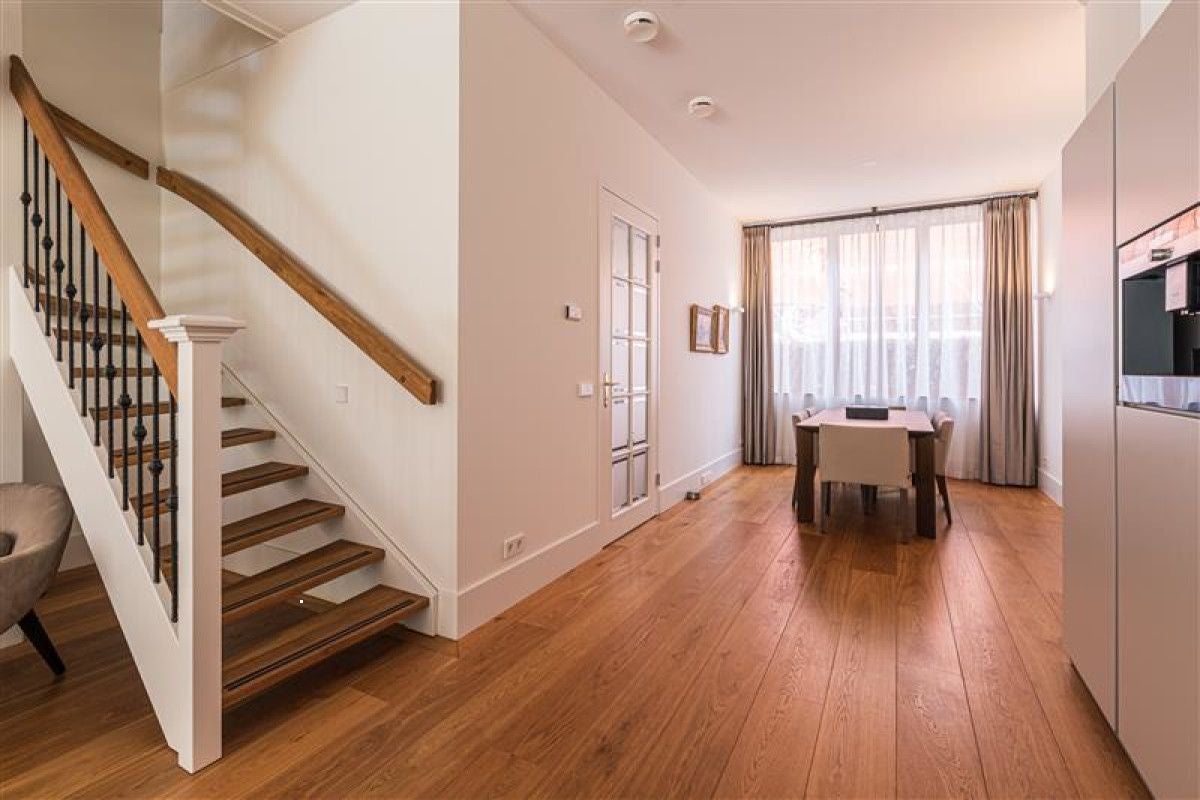 Woning te huur: Rosy Wertheimstraat, Amsterdam