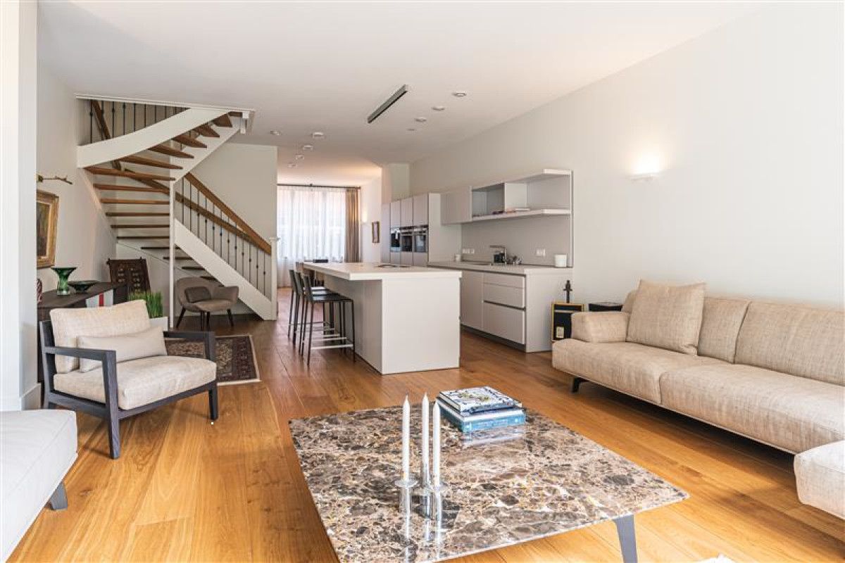 Woning te huur: Rosy Wertheimstraat, Amsterdam