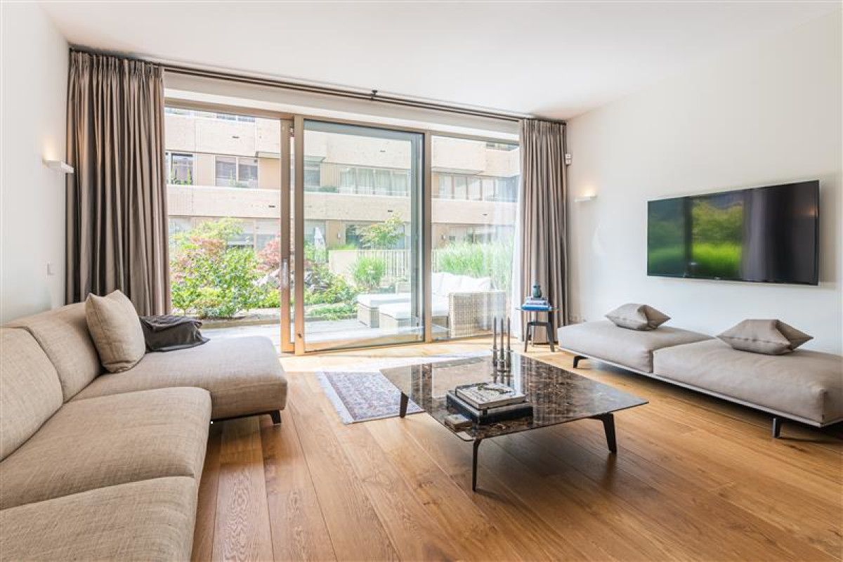 Woning te huur: Rosy Wertheimstraat, Amsterdam