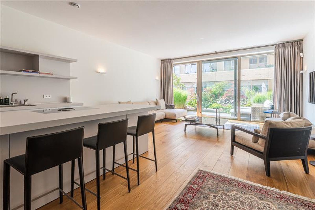 Woning te huur: Rosy Wertheimstraat, Amsterdam