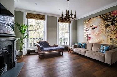 Flat Wharton Street in Greater London