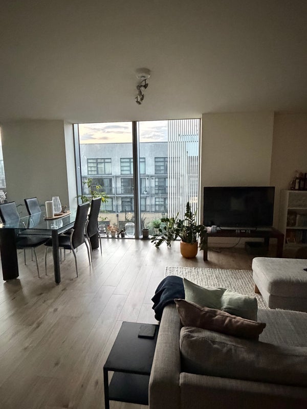 Room Harmony Place in Greater London
