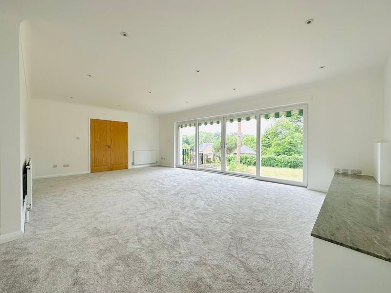House The Ridge in Epsom and Ewell