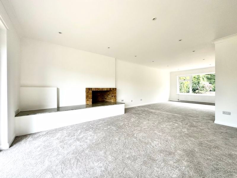 House The Ridge in Epsom and Ewell