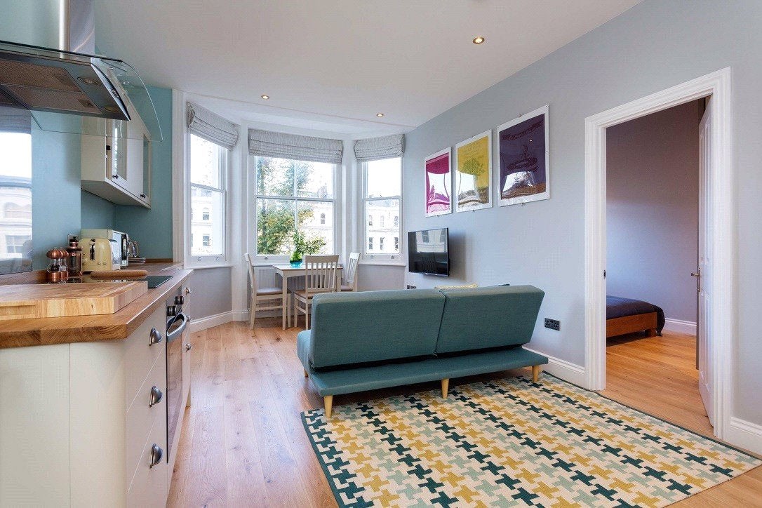 Flat Colville Gardens in Greater London