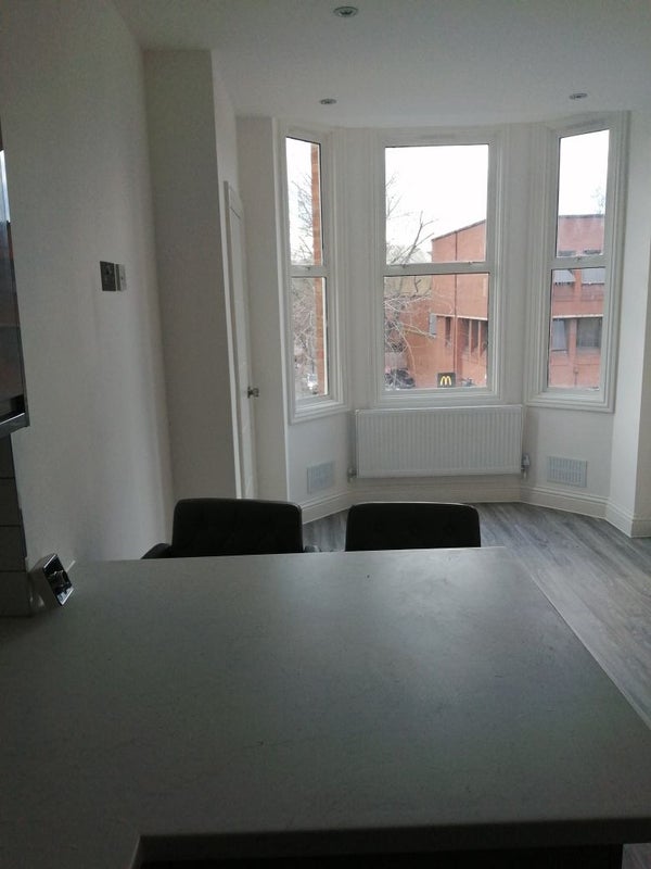 Room Walworth Road in Greater London