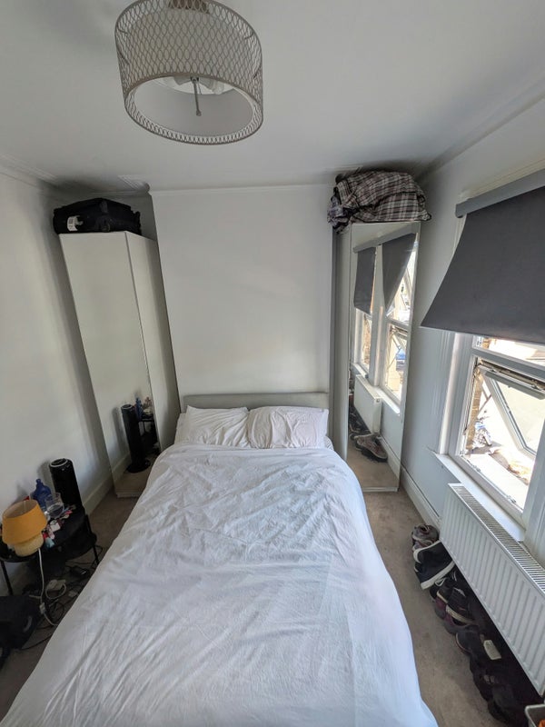 Flat Cavendish Drive in Greater London