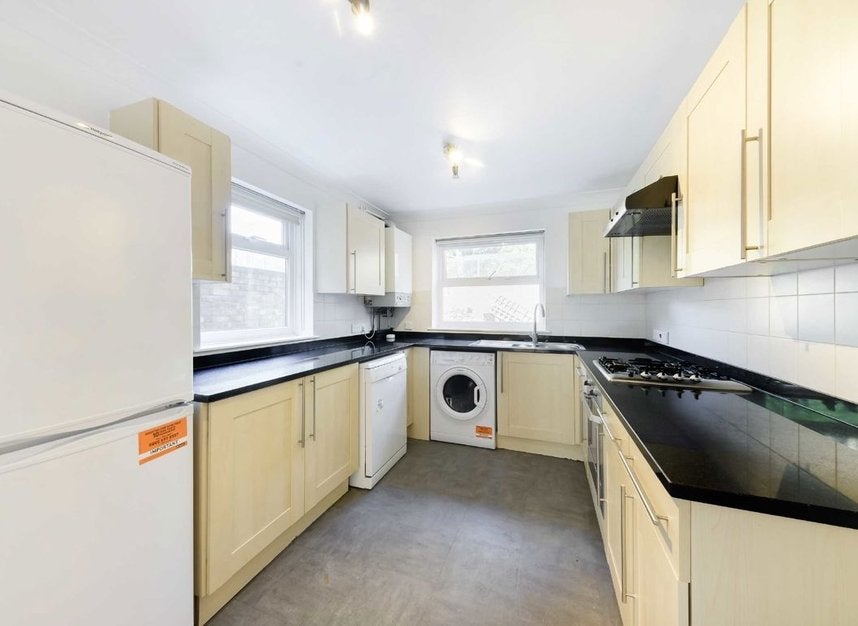 House Eltringham Street in Greater London