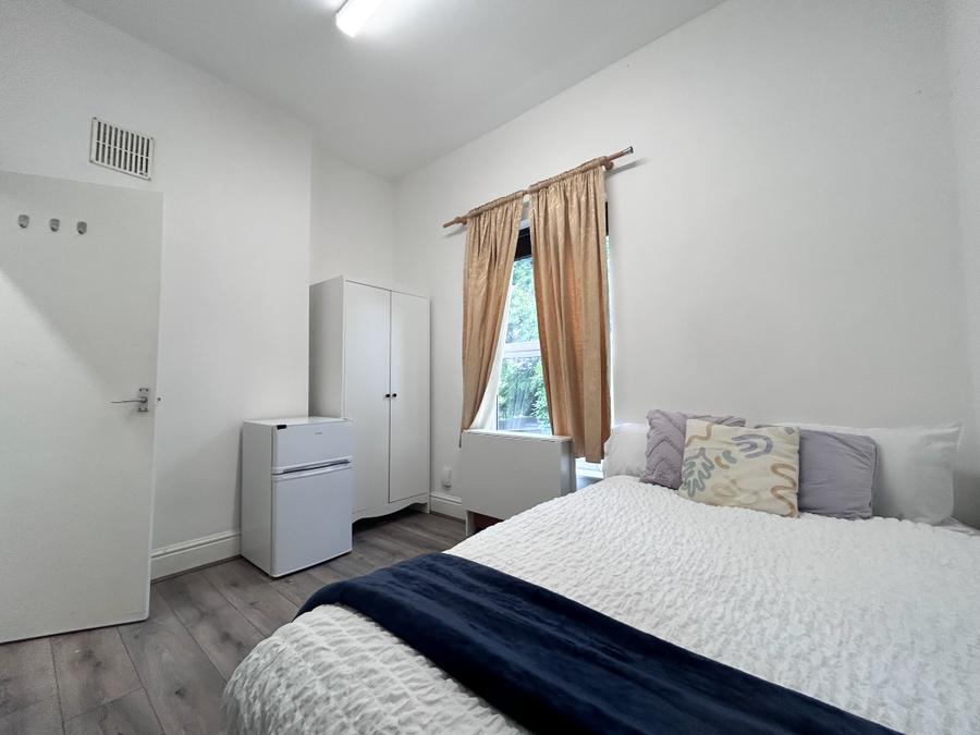Flat Uttoxeter New Road in Derby
