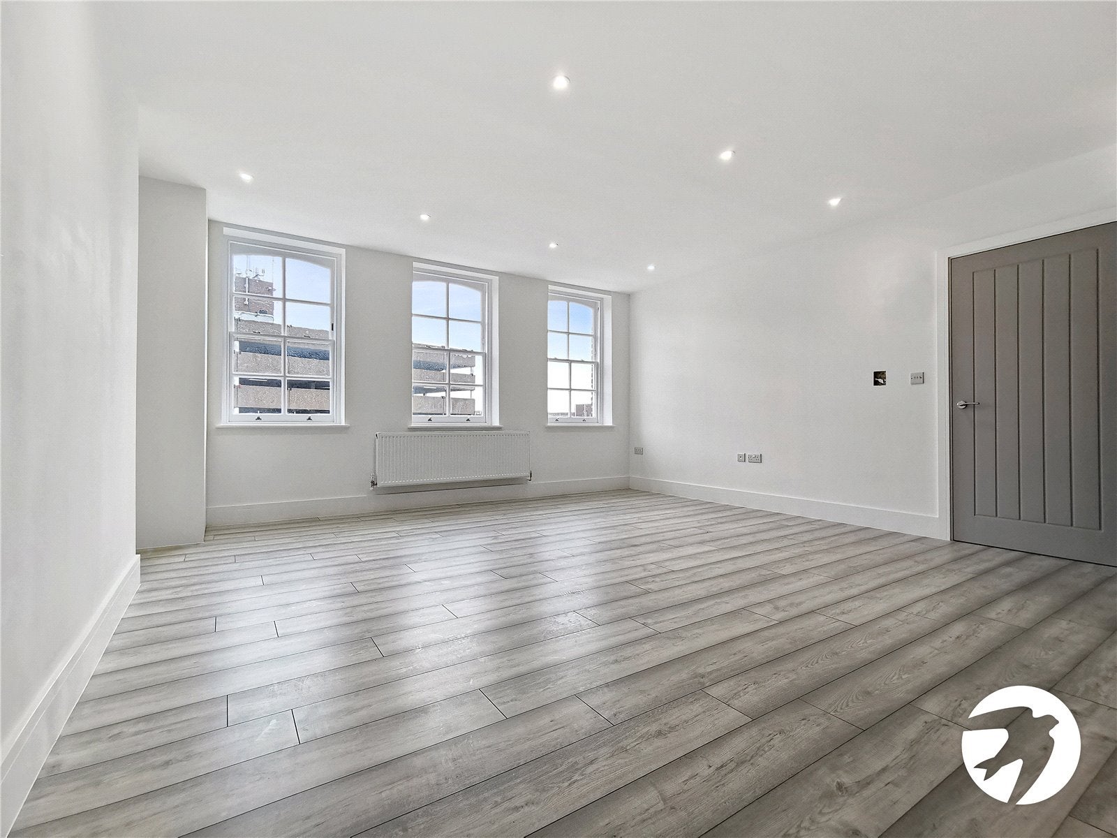 Flat Lowfield Street in Dartford