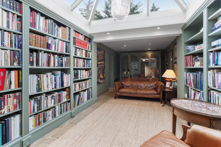 House Petersham Road in Greater London