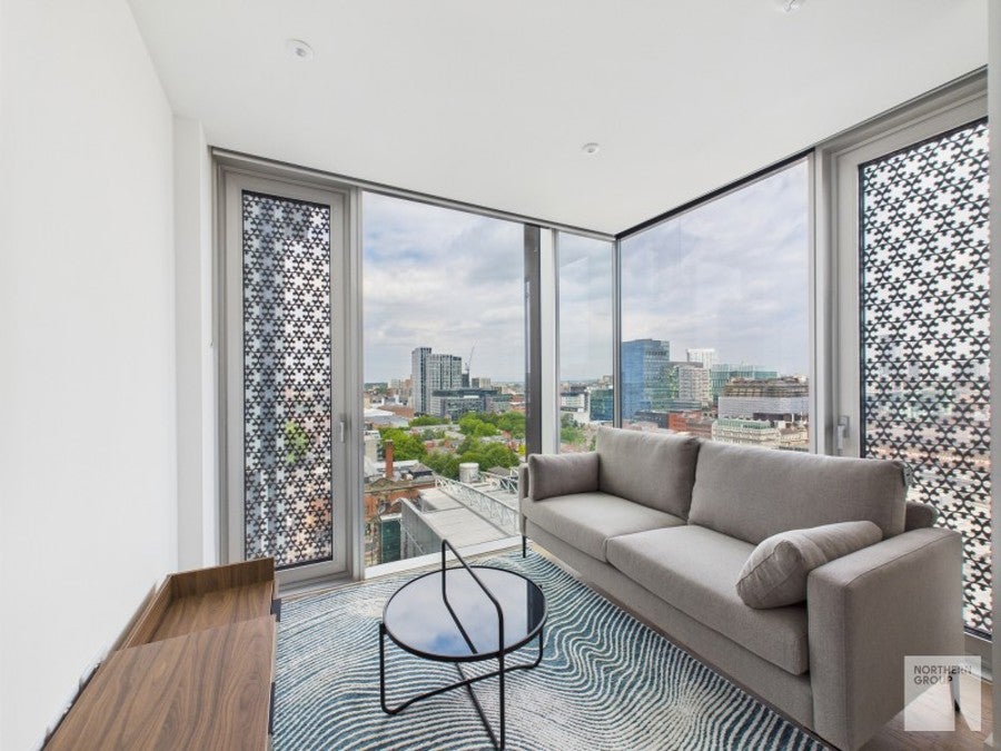 Flat Great Bridgewater Street in Manchester