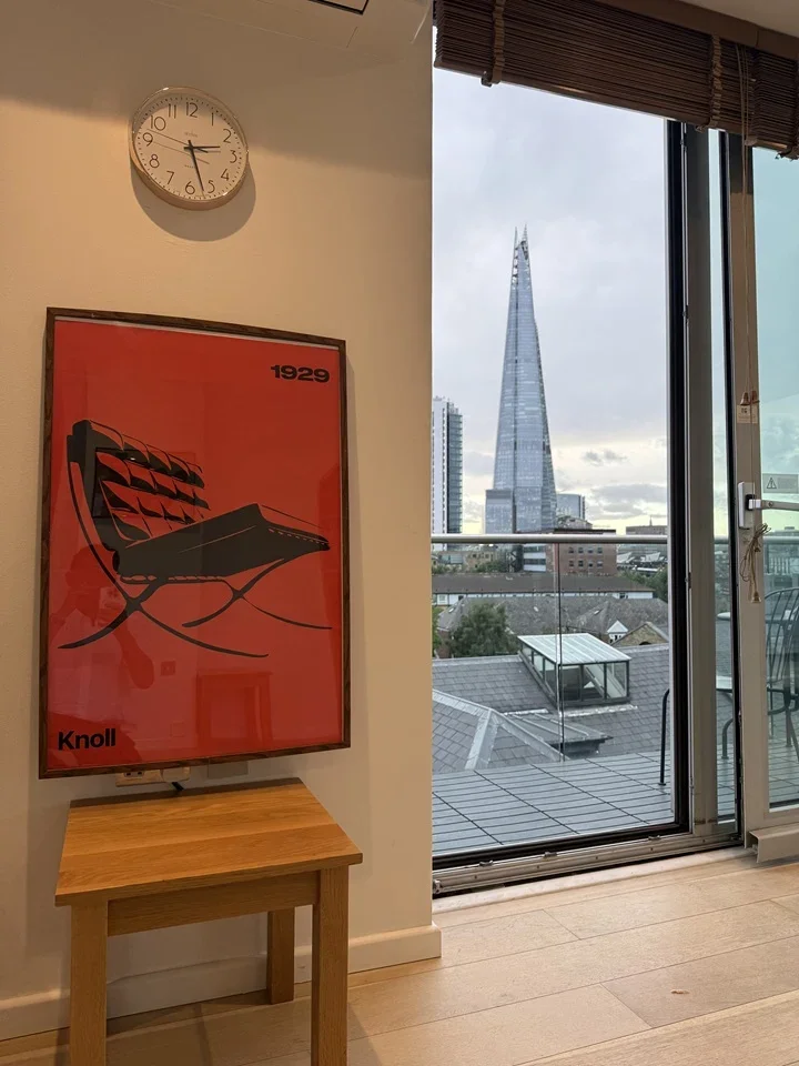 Flat Maltings Place in Greater London