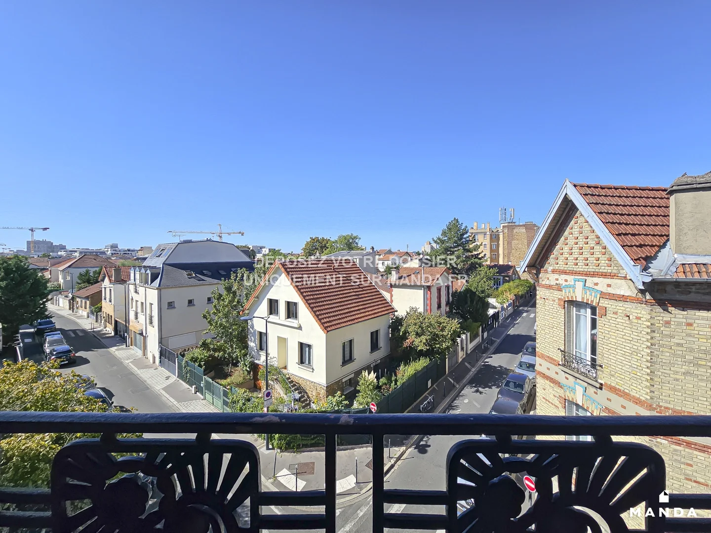 Flat Rue Moslard in Colombes