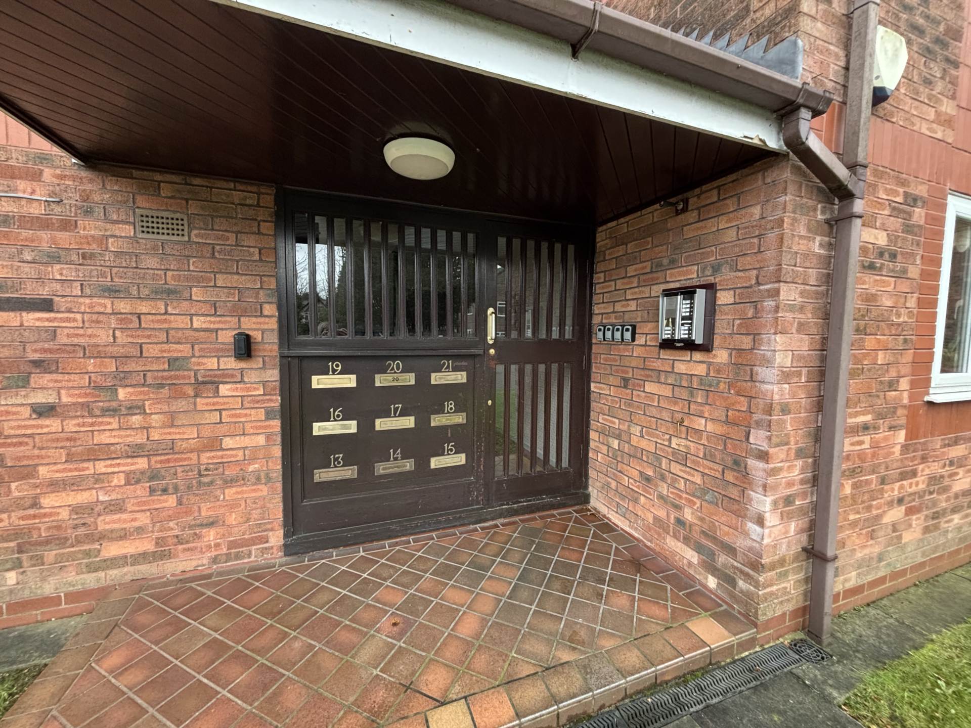 Flat Bury New Road in Prestwich