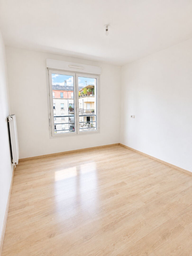 Flat Rue des Charmes in Le Mans