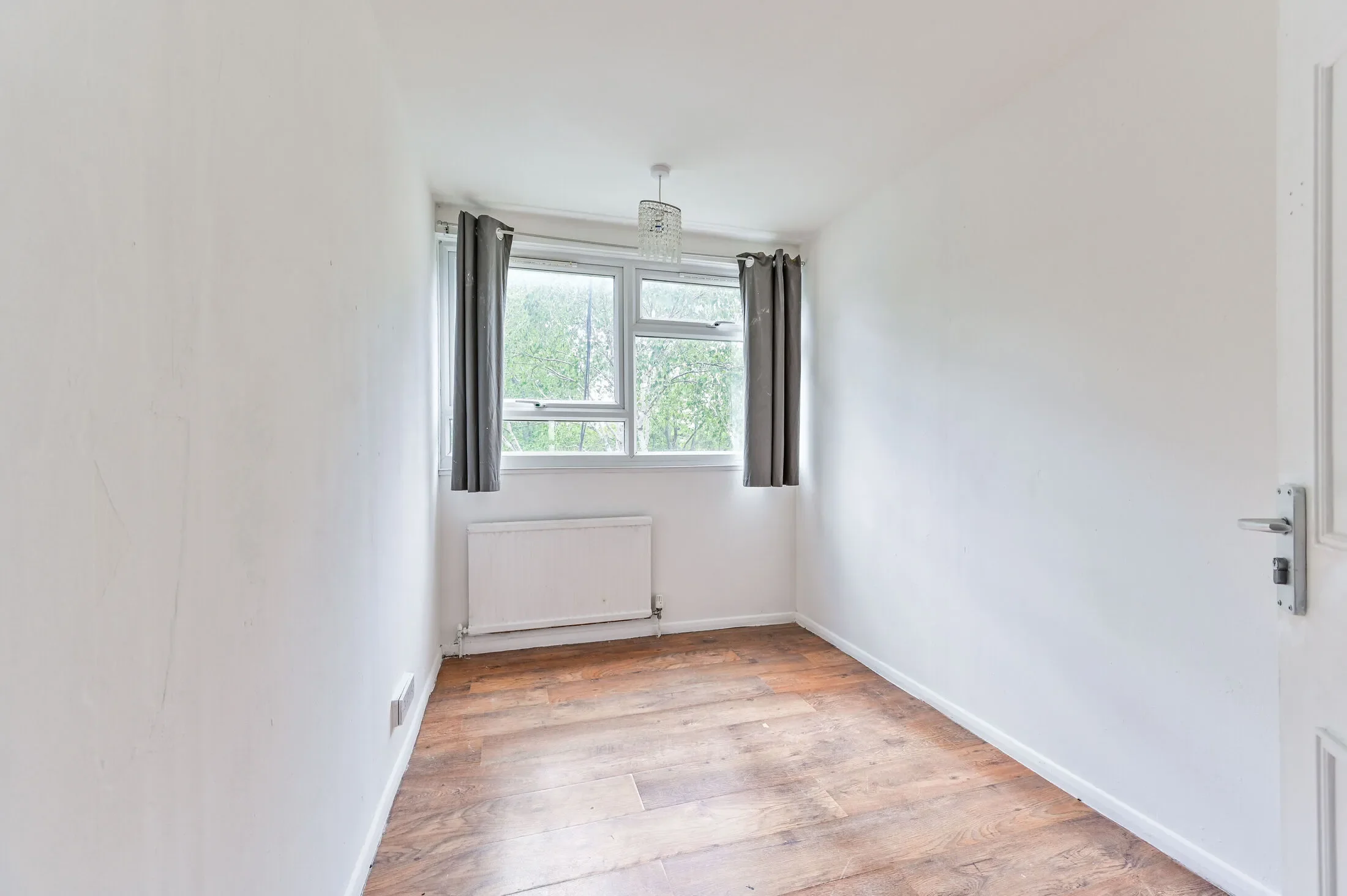 Flat Richmond Road in Greater London