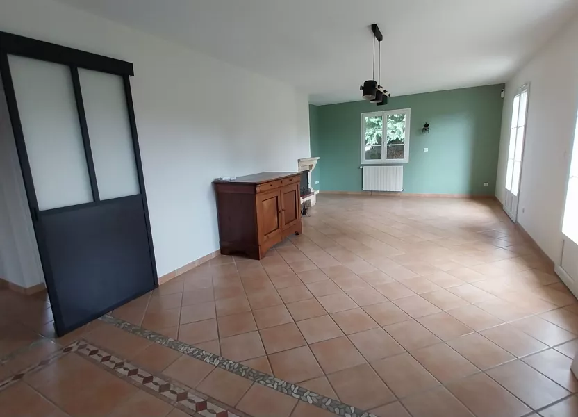 Maison Avenue d'Anjou à Saint-Yrieix-la-Perche