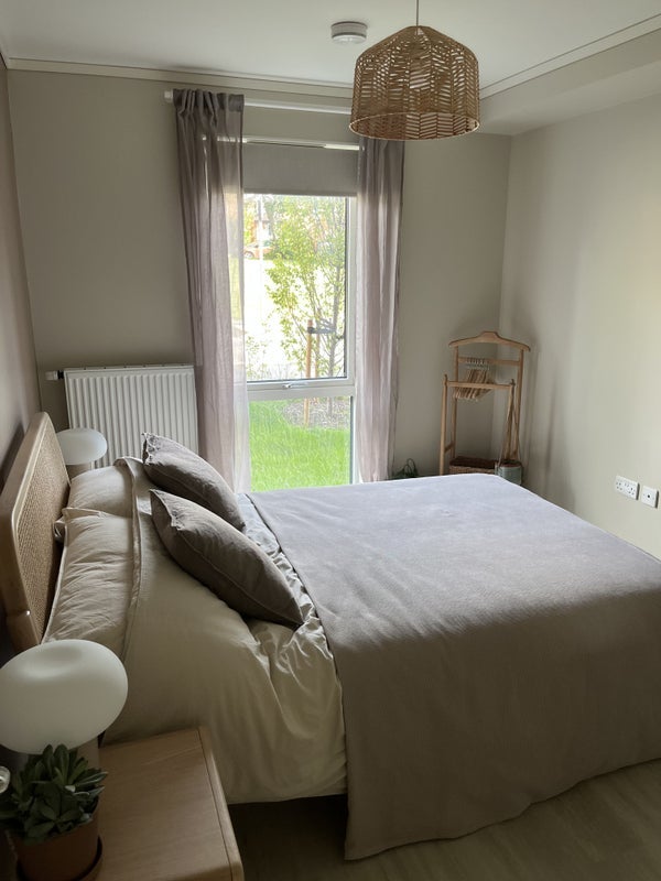 Flat Hazel Road in Bristol
