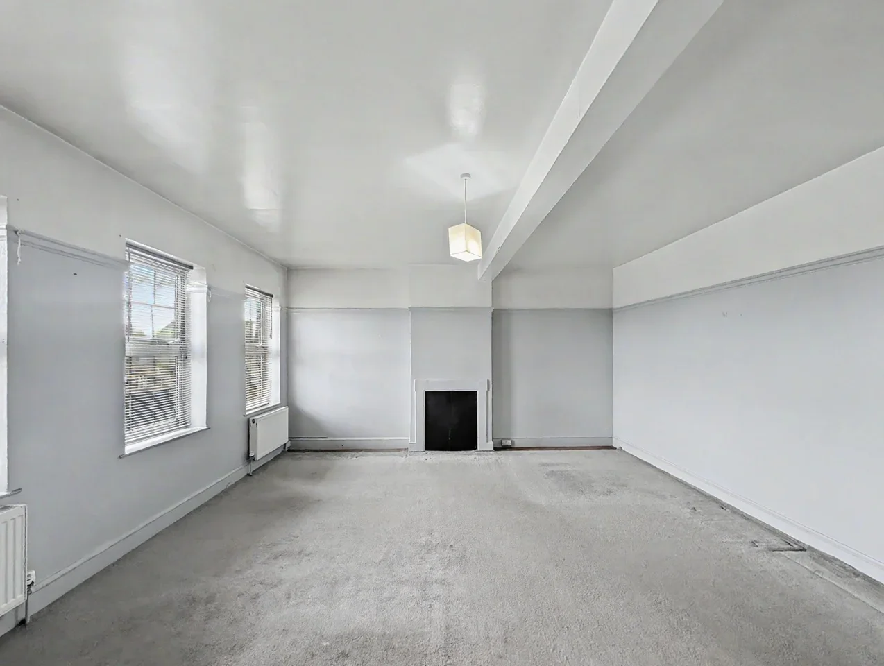 Flat Central Circus in Greater London