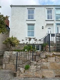 House The Gue in Porthleven
