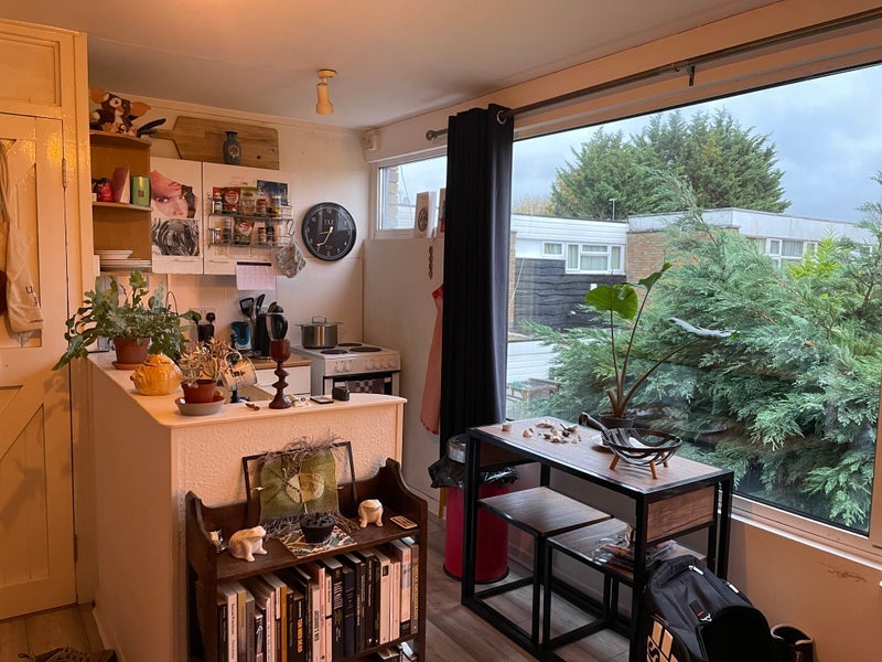 Flat Craybury End in Greater London