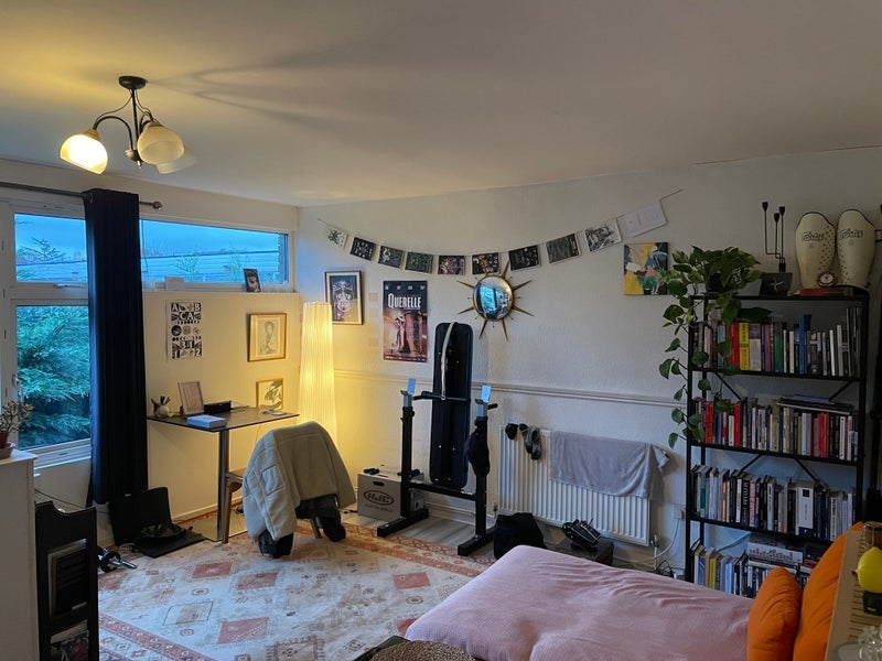 Flat Craybury End in Greater London