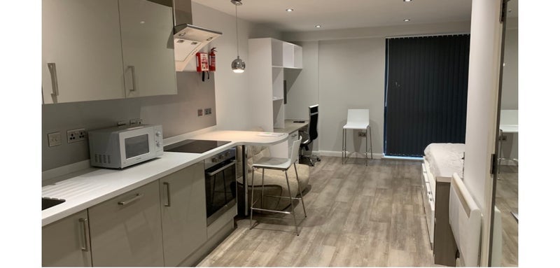 Room West Walk in Leicester