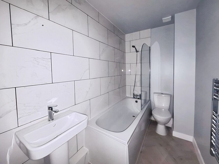 Flat Warley Road in Blackpool